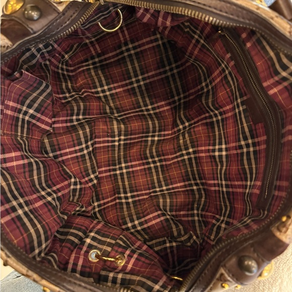 Vintage Gucci Brown Shoulder Bag with Gold Accents - Picture 6 of 6